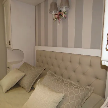 Le Ninfe Luxury 3* Nápoly